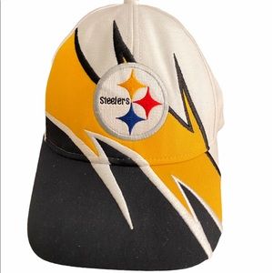 VINTAGE Pittsburgh Steelers Shark tooth adjustable